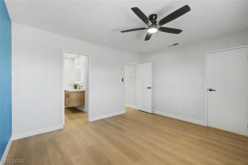 6411 Aclare, Las Vegas, NV 89118