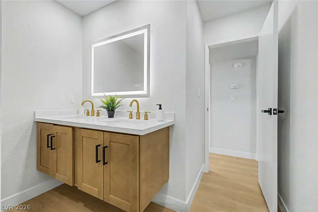6411 Aclare, Las Vegas, NV 89118