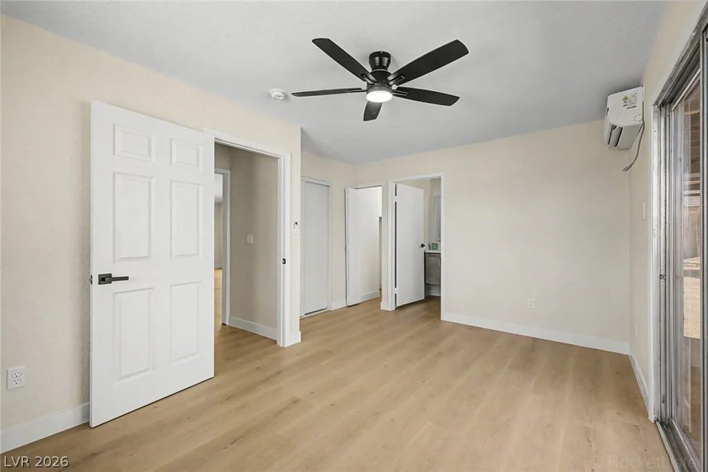 6411 Aclare, Las Vegas, NV 89118