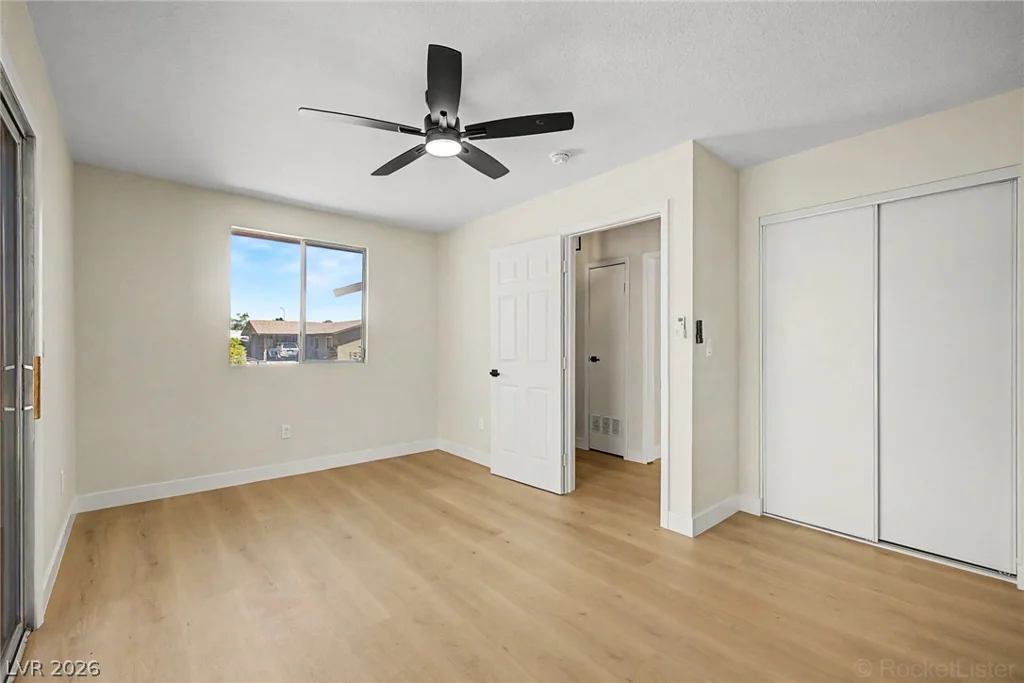 6411 Aclare, Las Vegas, NV 89118
