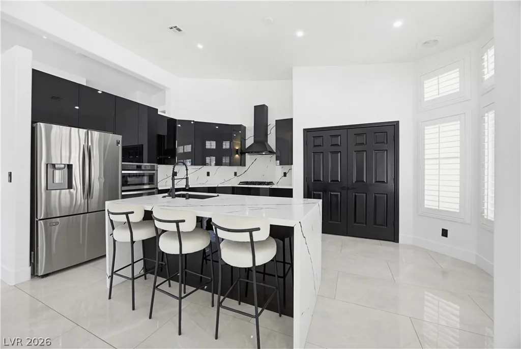 825 Royal Moon, Las Vegas, NV 89123
