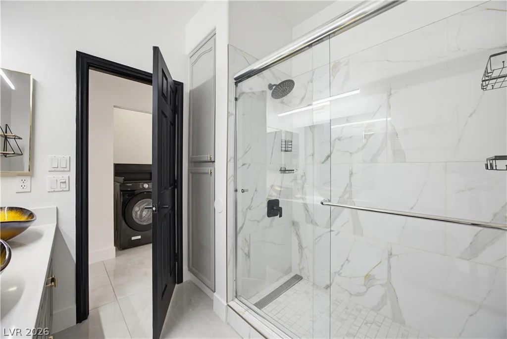 825 Royal Moon, Las Vegas, NV 89123