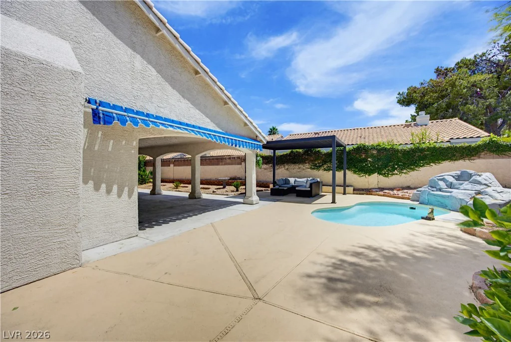 825 Royal Moon, Las Vegas, NV 89123