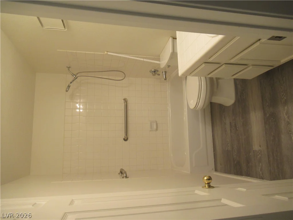 2725 Nellis, Las Vegas, NV 89121