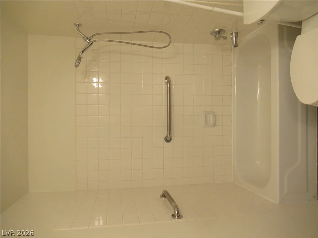 2725 Nellis, Las Vegas, NV 89121
