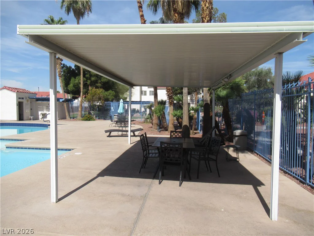 2725 Nellis, Las Vegas, NV 89121