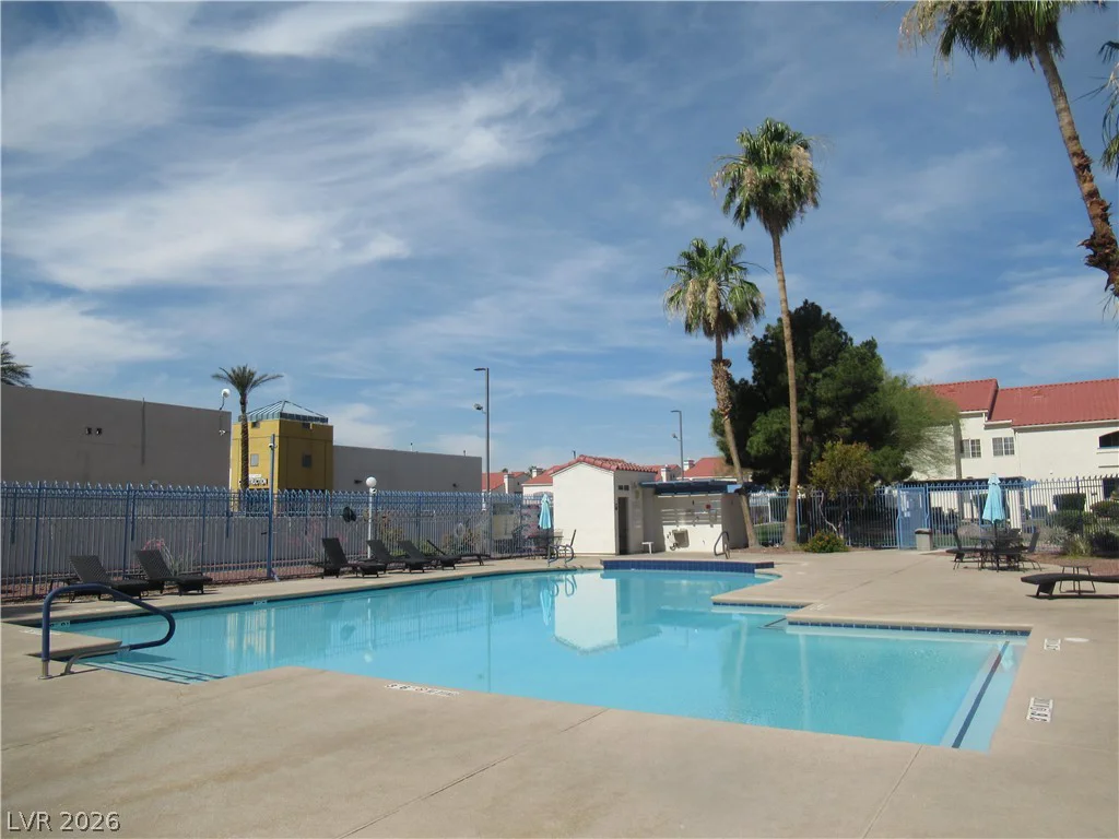2725 Nellis, Las Vegas, NV 89121
