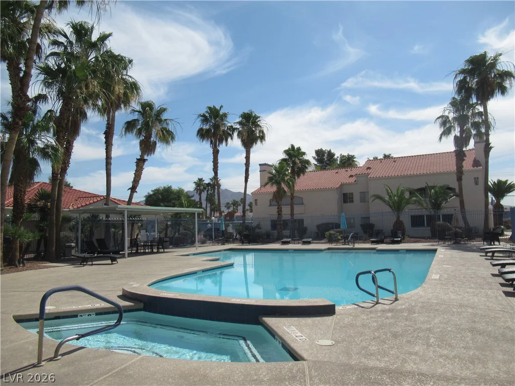 2725 Nellis, Las Vegas, NV 89121