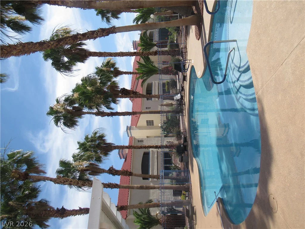 2725 Nellis, Las Vegas, NV 89121