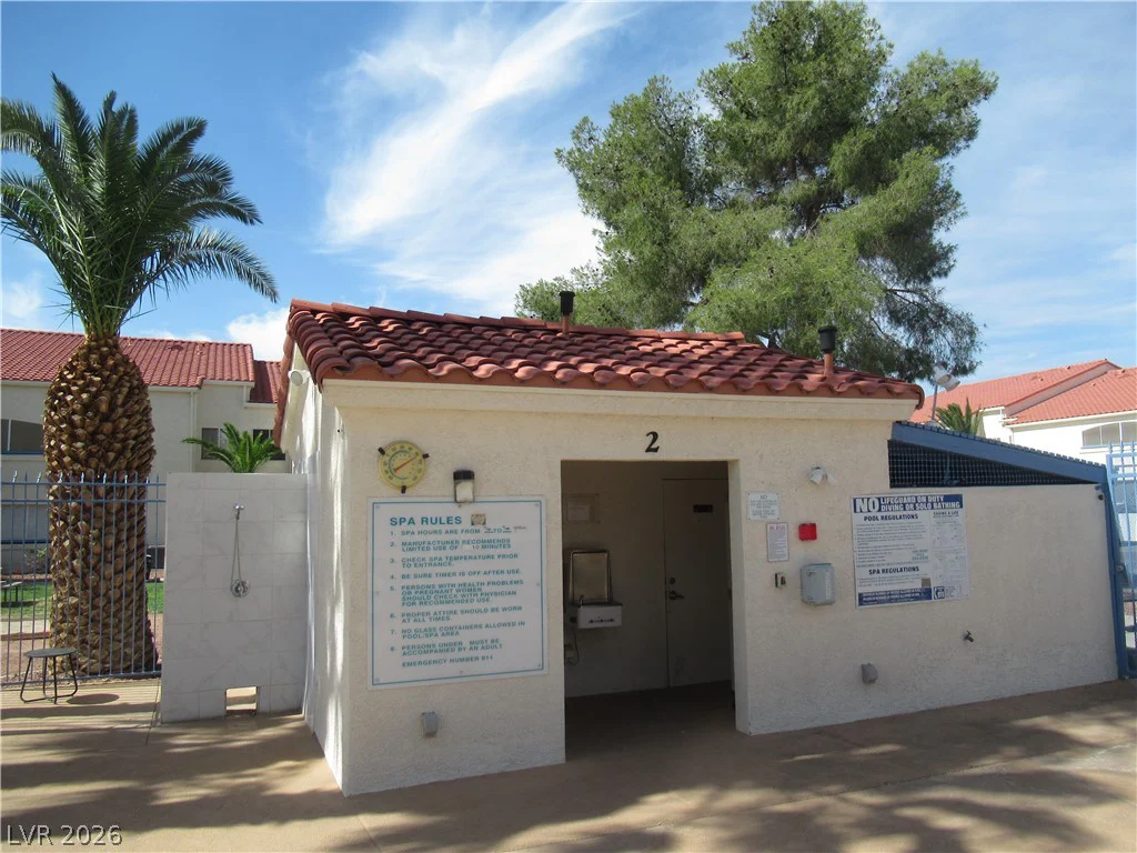 2725 Nellis, Las Vegas, NV 89121