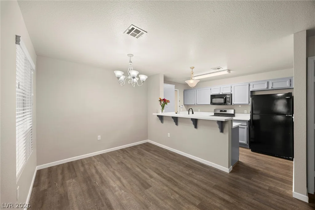 8452 Boseck, Las Vegas, NV 89145