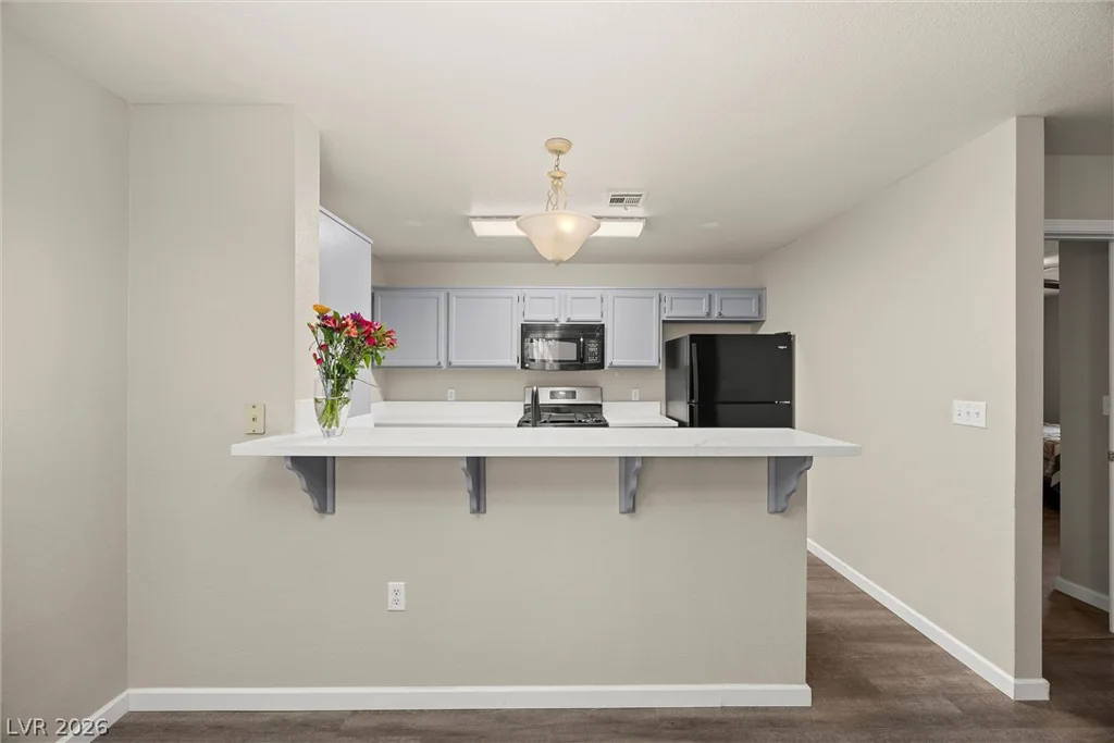 8452 Boseck, Las Vegas, NV 89145
