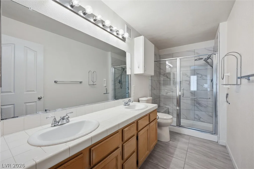 8452 Boseck, Las Vegas, NV 89145