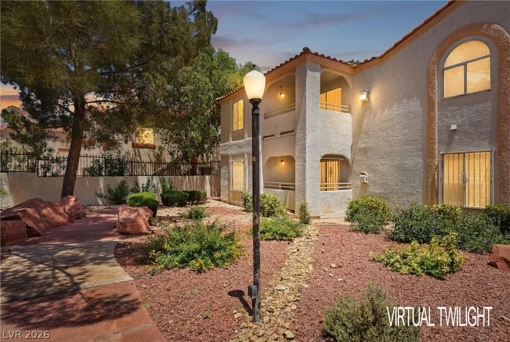 8452 Boseck, Las Vegas, NV 89145