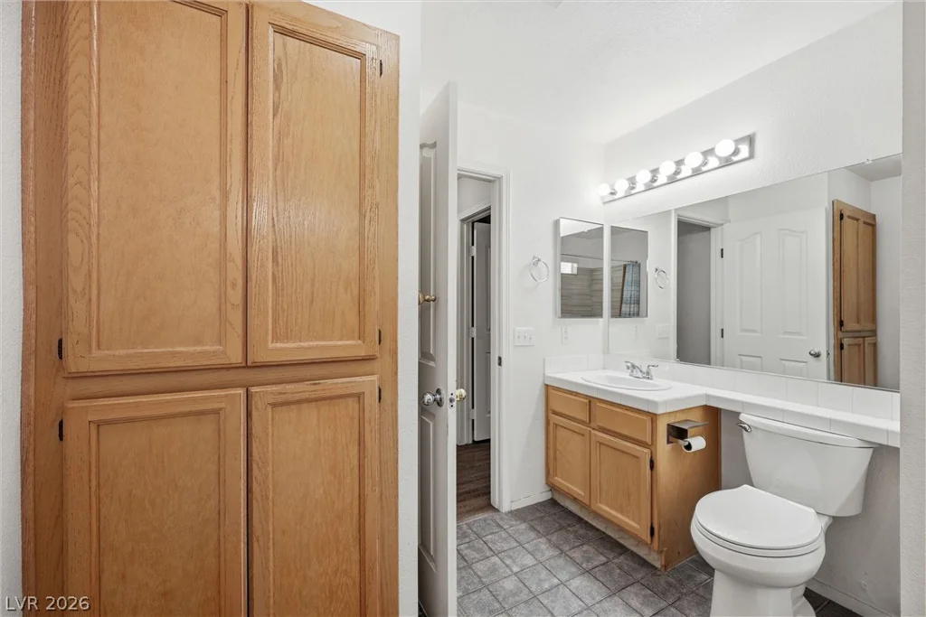 8452 Boseck, Las Vegas, NV 89145