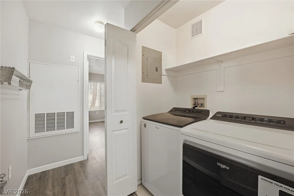8452 Boseck, Las Vegas, NV 89145