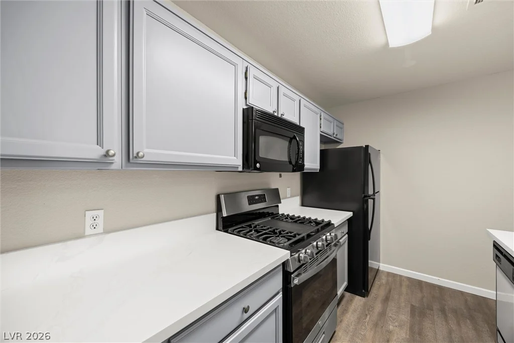 8452 Boseck, Las Vegas, NV 89145