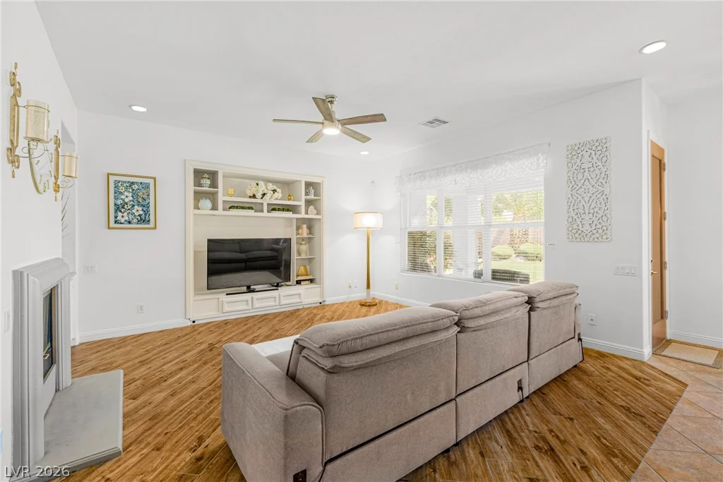 6908 May Basket, Las Vegas, NV 89131