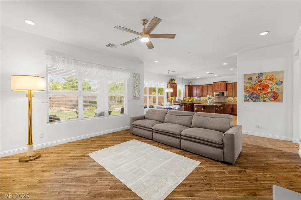 6908 May Basket, Las Vegas, NV 89131