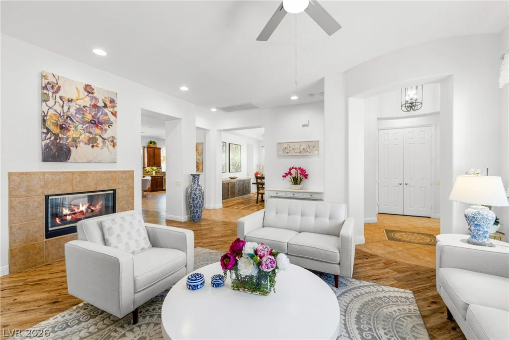 6908 May Basket, Las Vegas, NV 89131