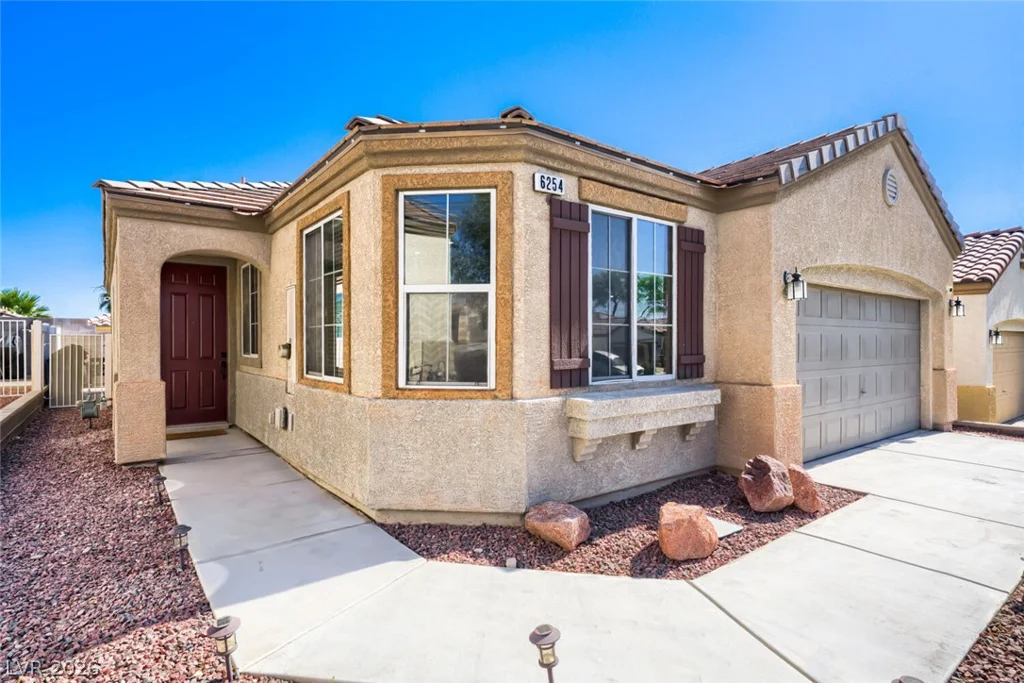 6254 Majestic Hills, Las Vegas, NV 89141