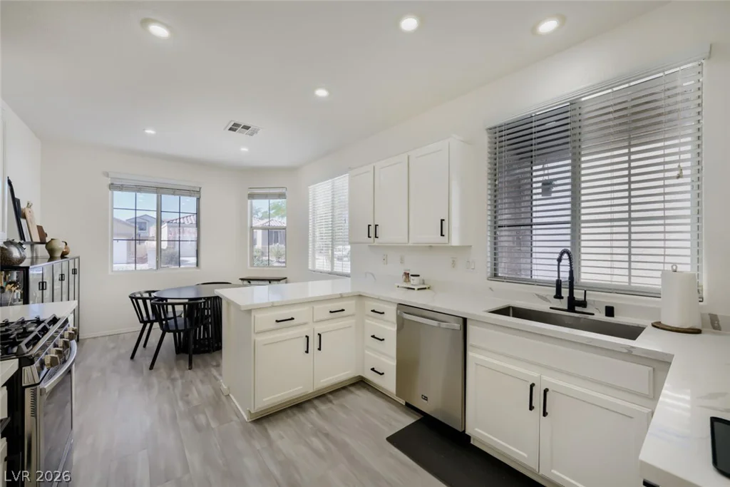 6254 Majestic Hills, Las Vegas, NV 89141