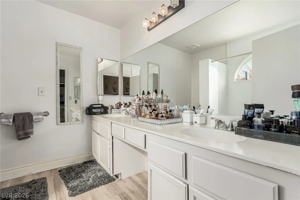 2236 Welsey Manor, Las Vegas, NV 89156