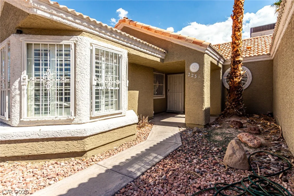 2236 Welsey Manor, Las Vegas, NV 89156