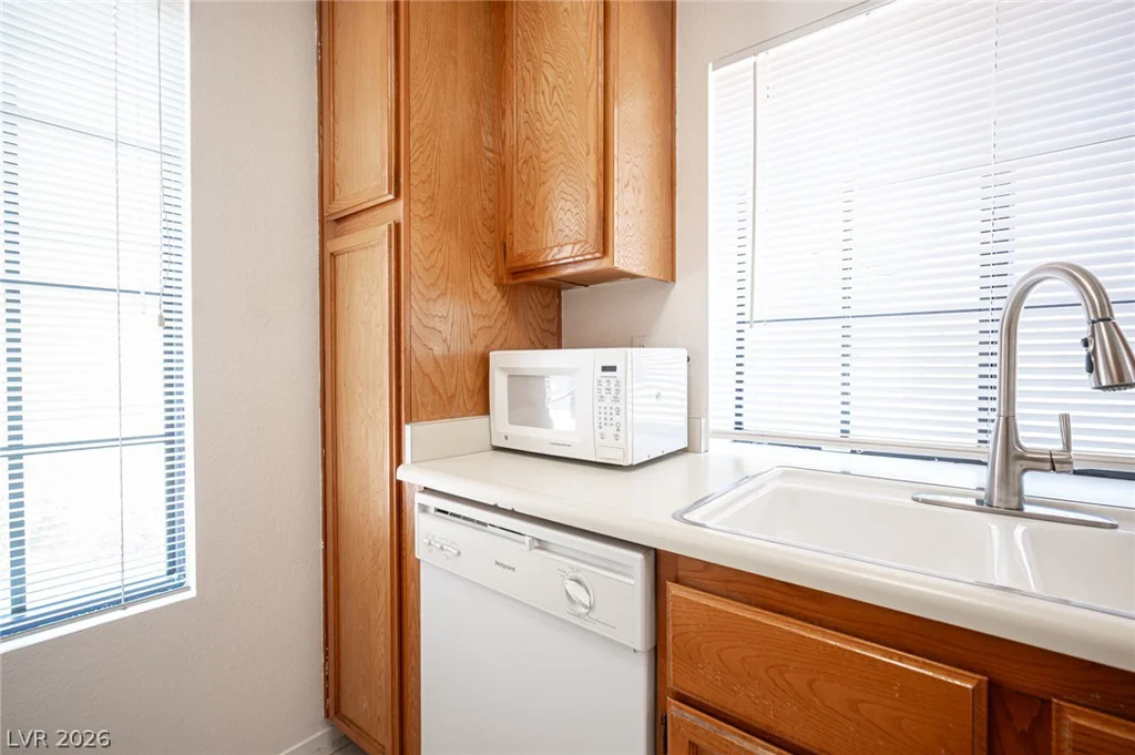 4729 Nara Vista, Las Vegas, NV 89103