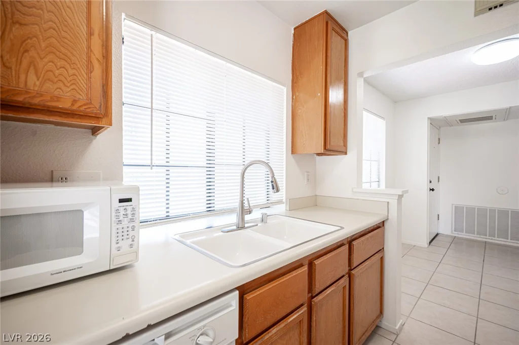 4729 Nara Vista, Las Vegas, NV 89103