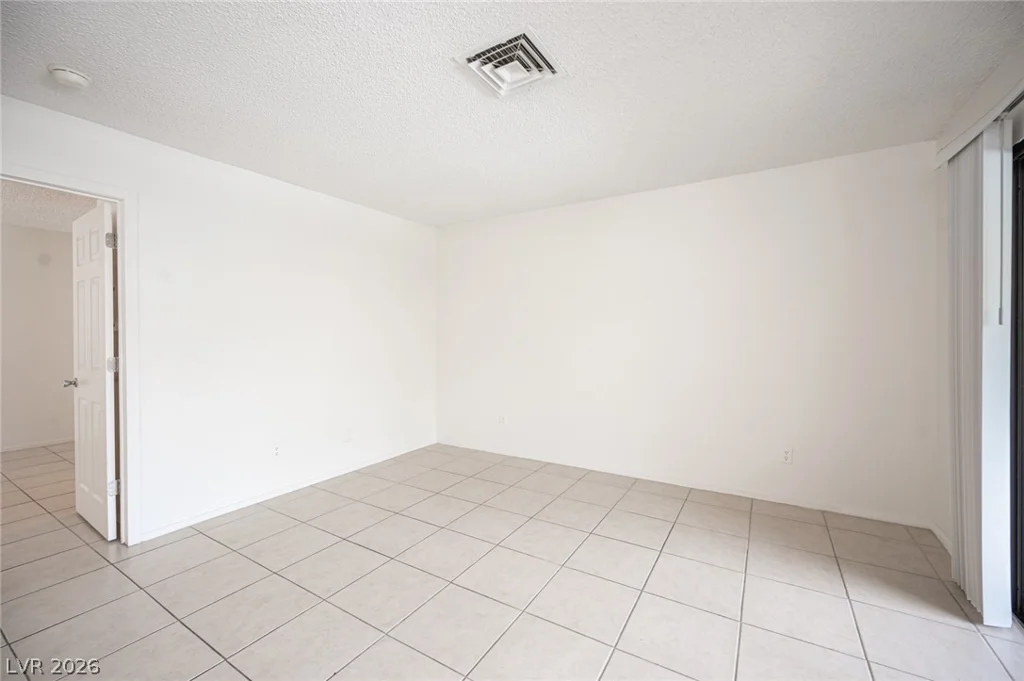 4729 Nara Vista, Las Vegas, NV 89103