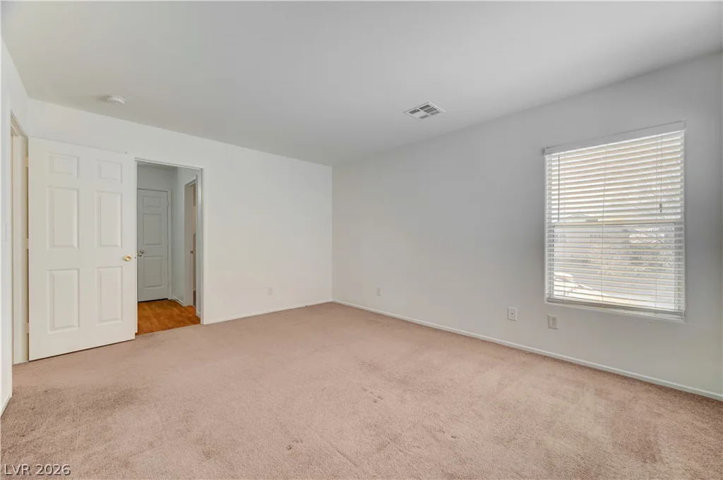 7737 Prosperity River, Las Vegas, NV 89129