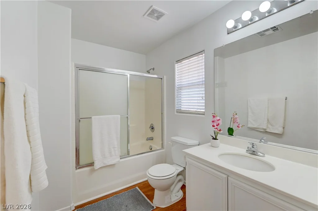 7737 Prosperity River, Las Vegas, NV 89129