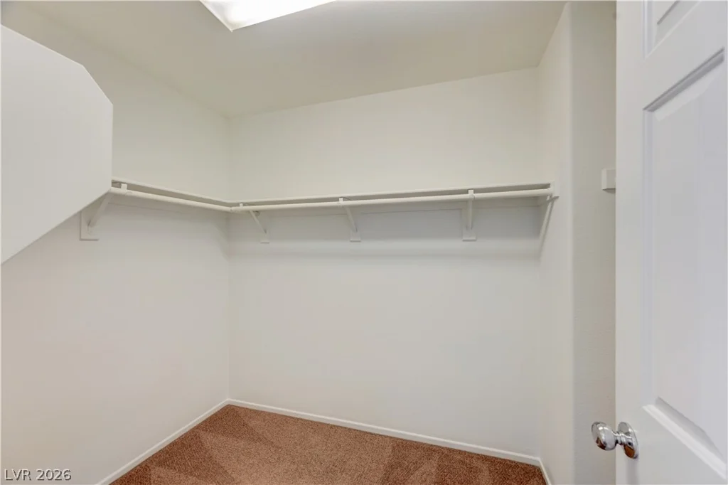 7737 Prosperity River, Las Vegas, NV 89129
