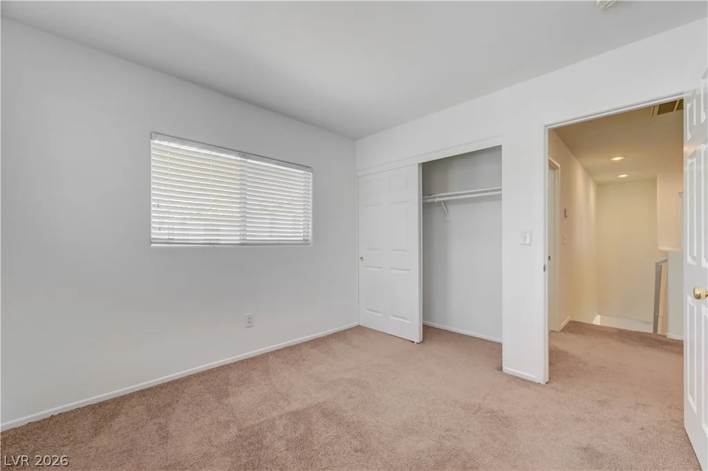 7737 Prosperity River, Las Vegas, NV 89129