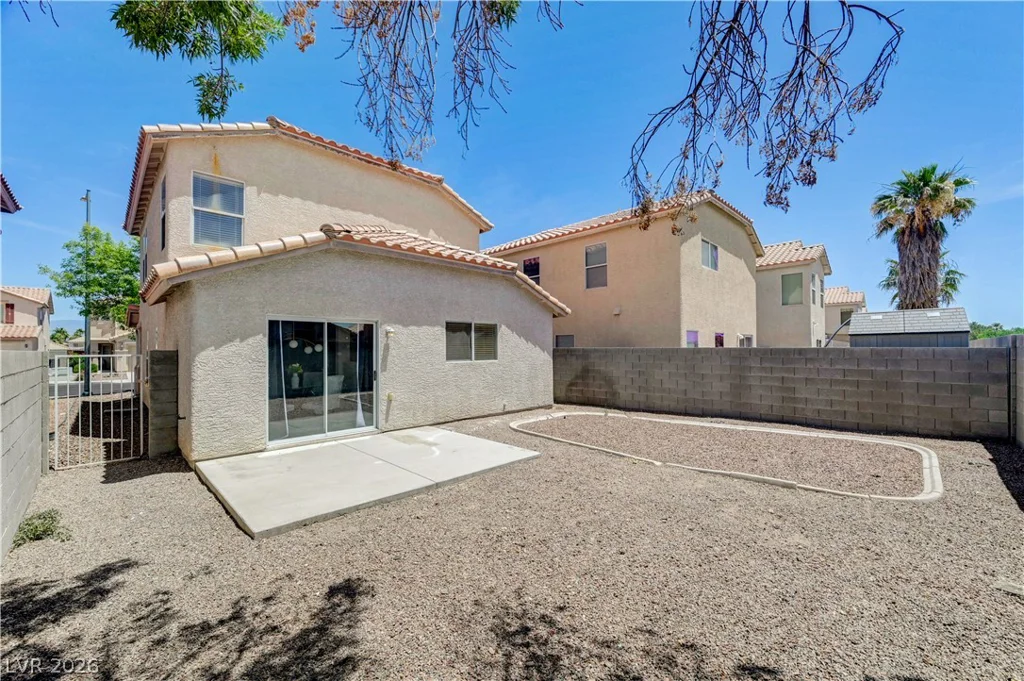 7737 Prosperity River, Las Vegas, NV 89129