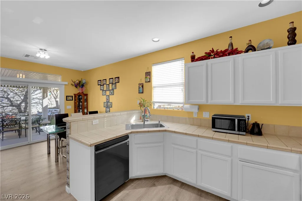 8170 Festuca, Las Vegas, NV 89113