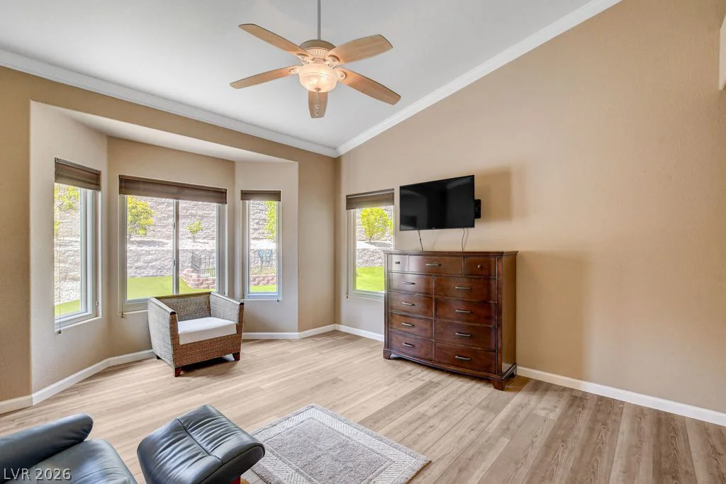 10701 Hunters Woods, Las Vegas, NV 89134
