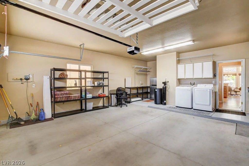 10701 Hunters Woods, Las Vegas, NV 89134