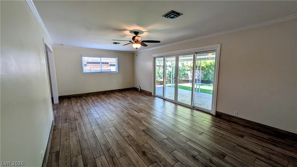 26 Zircon, Las Vegas, NV 89106