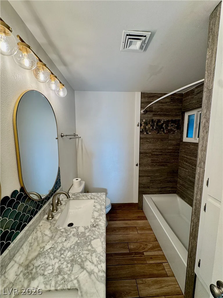 26 Zircon, Las Vegas, NV 89106