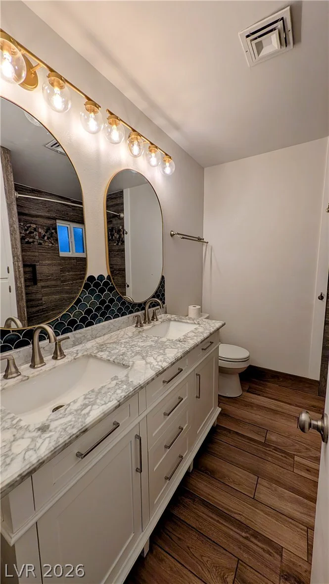 26 Zircon, Las Vegas, NV 89106