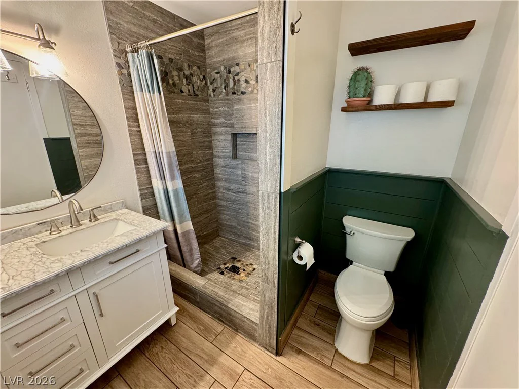 26 Zircon, Las Vegas, NV 89106
