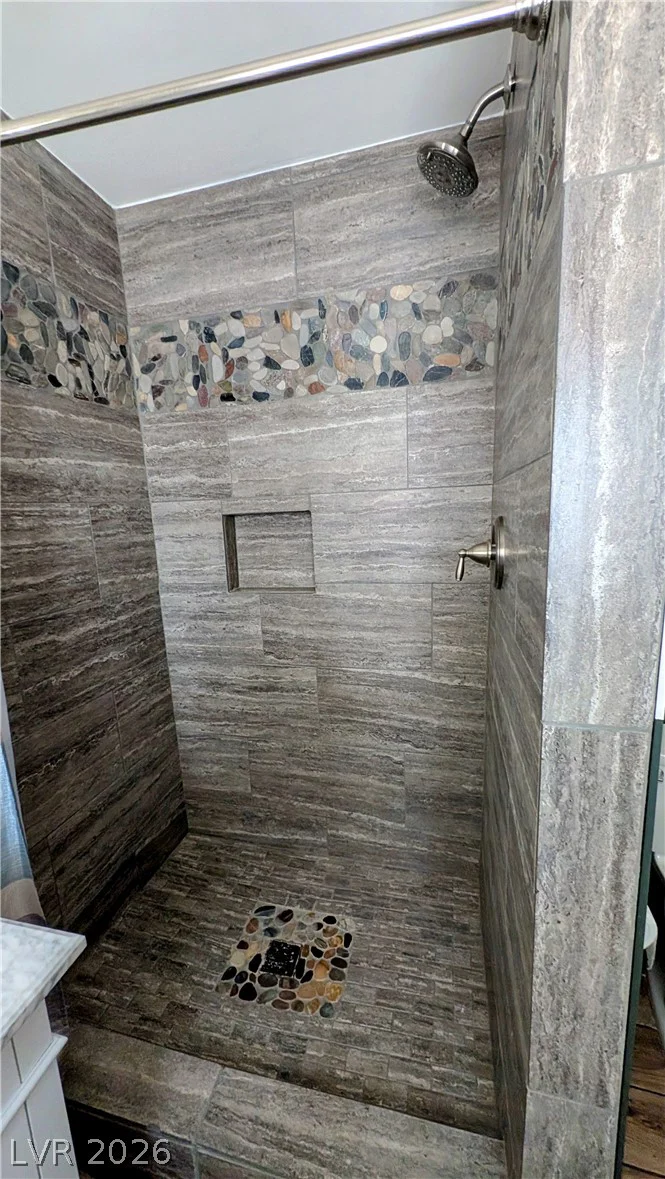 26 Zircon, Las Vegas, NV 89106