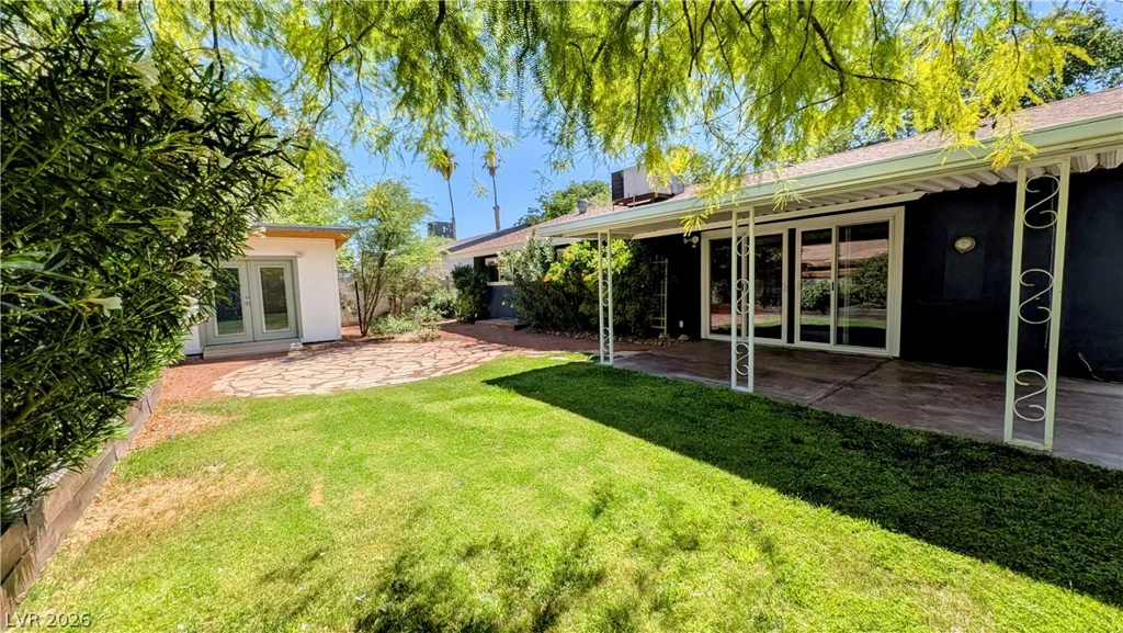 26 Zircon, Las Vegas, NV 89106