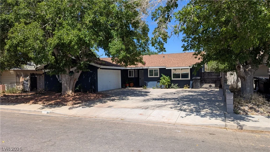 26 Zircon, Las Vegas, NV 89106