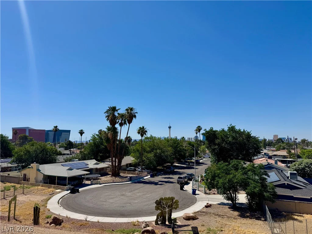 26 Zircon, Las Vegas, NV 89106