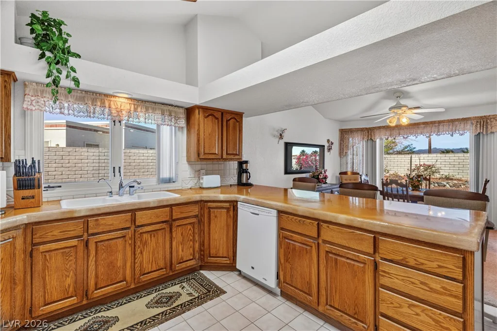 2055 Cholla, Laughlin, NV 89029