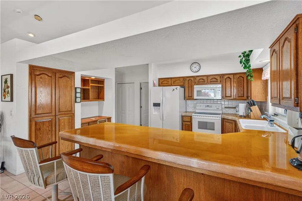2055 Cholla, Laughlin, NV 89029