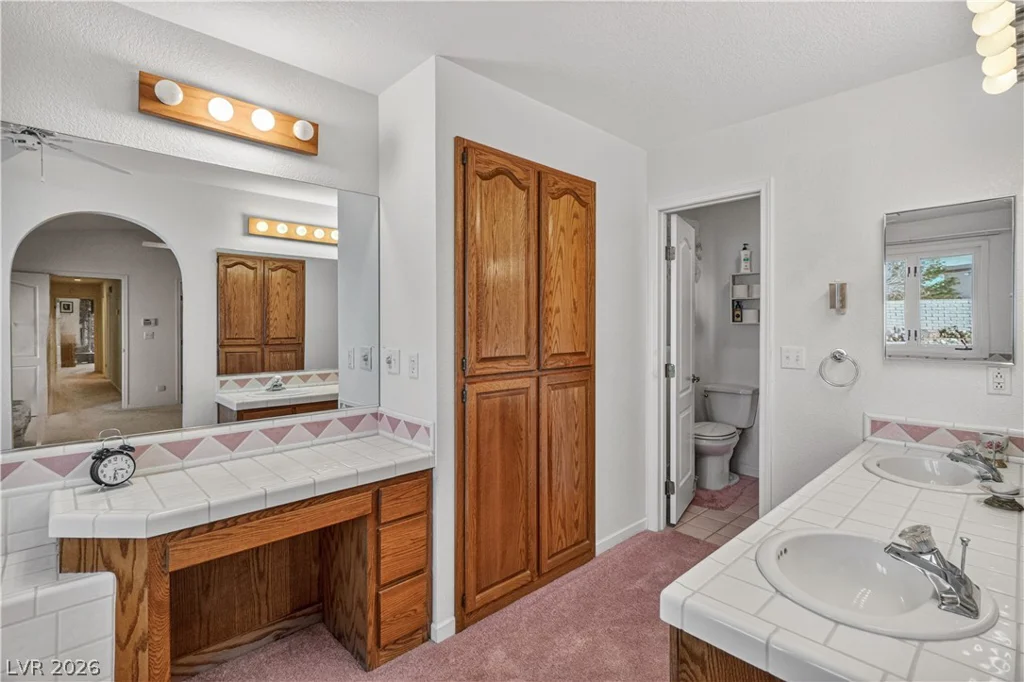 2055 Cholla, Laughlin, NV 89029